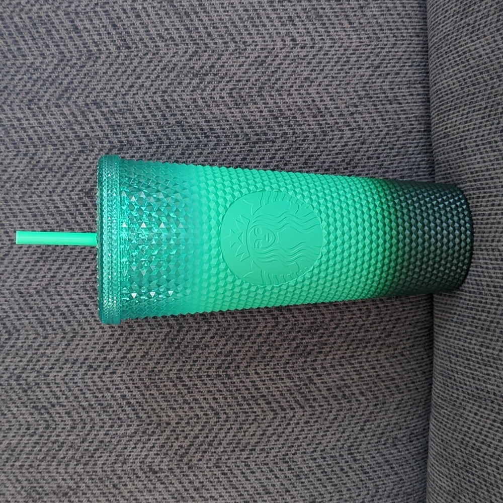 2022 NWT Starbucks 24oz Mint Green Ombre Studded Tumbler Cold Straw